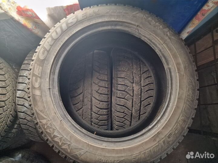 Bridgestone Ice Cruiser 7000 235/55 R17