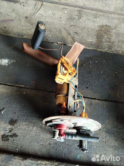 Бензонасос Форд Мондео 2