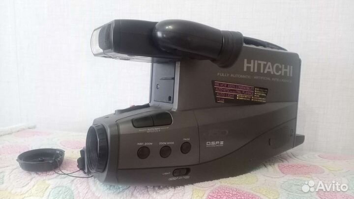 Видеокамера VHS Hitachi VM-2980E