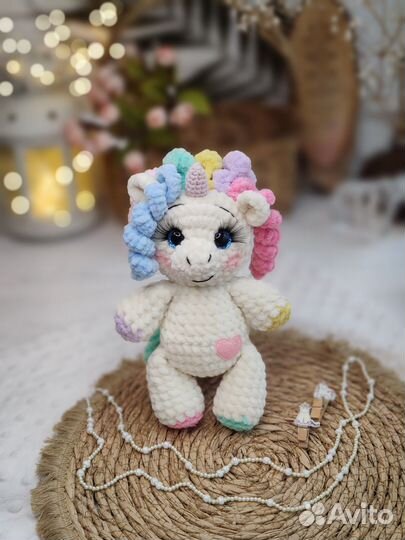 Единорог вязаный. ручной работы