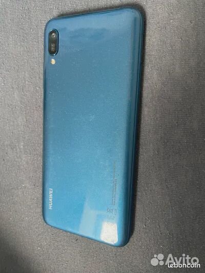 HUAWEI Y6 (2019), 2/32 ГБ