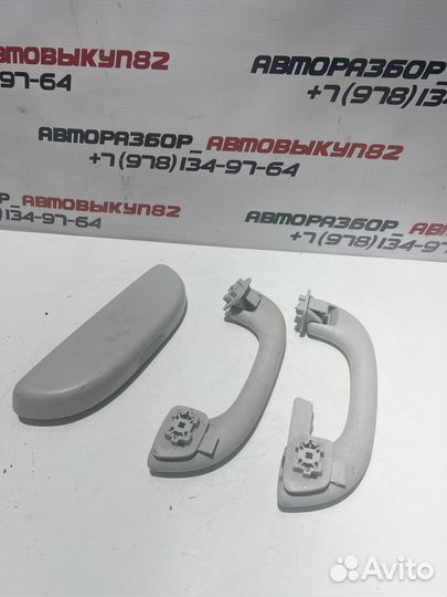 Комплект потолочных ручек / Ручка потолка передняя