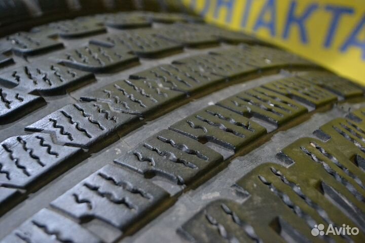 Kumho I'Zen KW27 245/45 R18