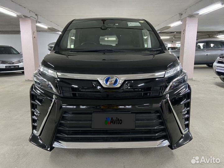 Toyota Voxy 1.8 CVT, 2018, 58 000 км