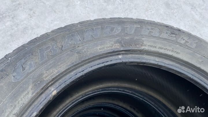 Dunlop Grandtrek PT2A 285/50 R20