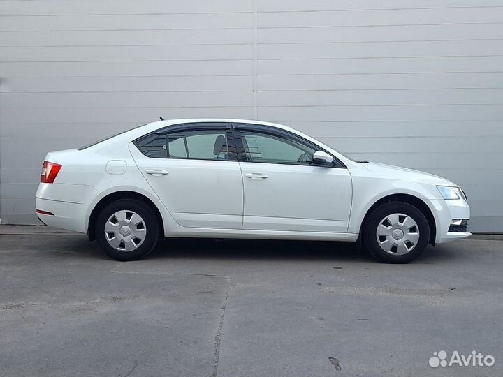 Skoda Octavia 1.6 AT, 2020, 45 147 км