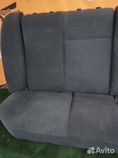 Сиденье заднее Mitsubishi Lancer 1.3