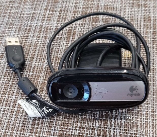 Веб камера Logitech c170
