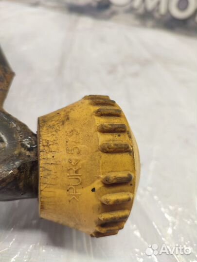 Передняя подушка Volkswagen Passat B5