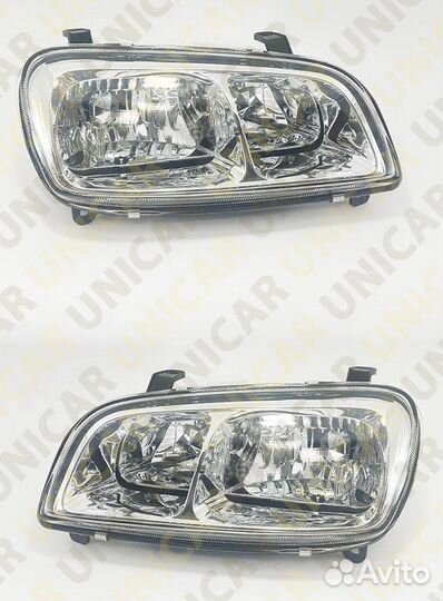 Фара Toyota RAV4 1996-2000