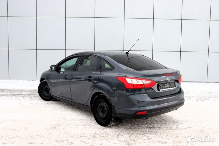 Ford Focus 1.6 МТ, 2012, 207 683 км