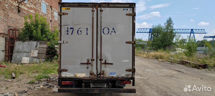 Mitsubishi Fuso Canter, 1990