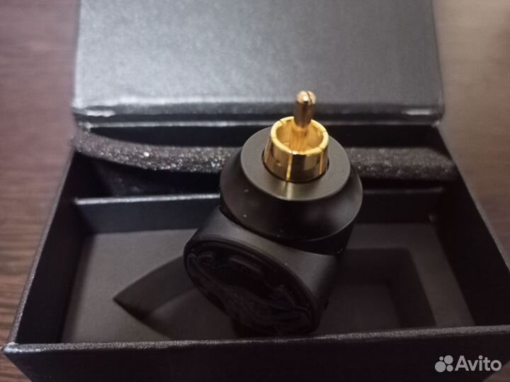 Беспроводной блок питания для тату машинки