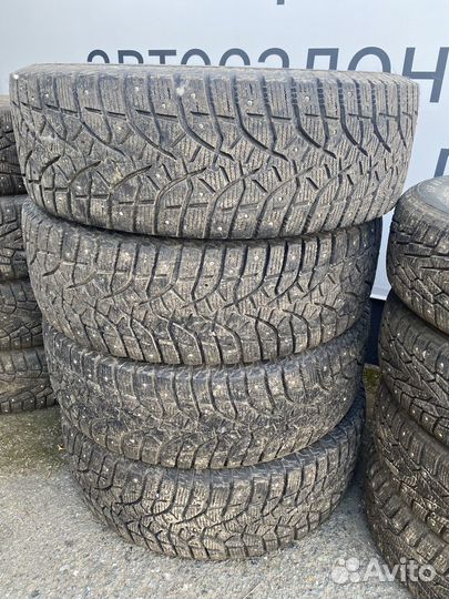 Bridgestone Blizzak Spike-02 265/70 R16