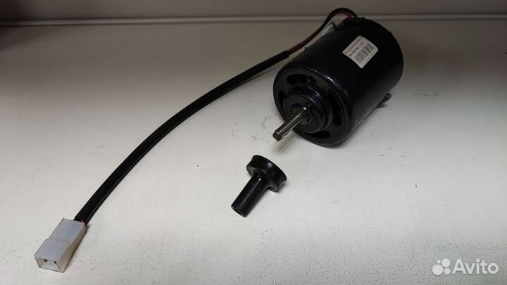 Мотор отопителя газ 3302,2705,2217 два вала