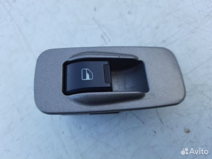 Кнопка стеклоподъемника Chery Tiggo T11