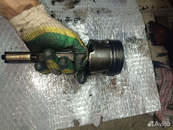 Поршень шатун 1.5 CRDi D4FA Hyundai Kia