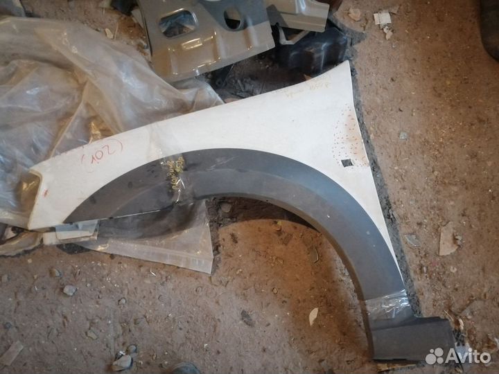 Крыло переднее левое LADA Largus