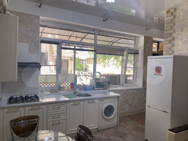 2-к. квартира, 45 м², 1/7 эт.