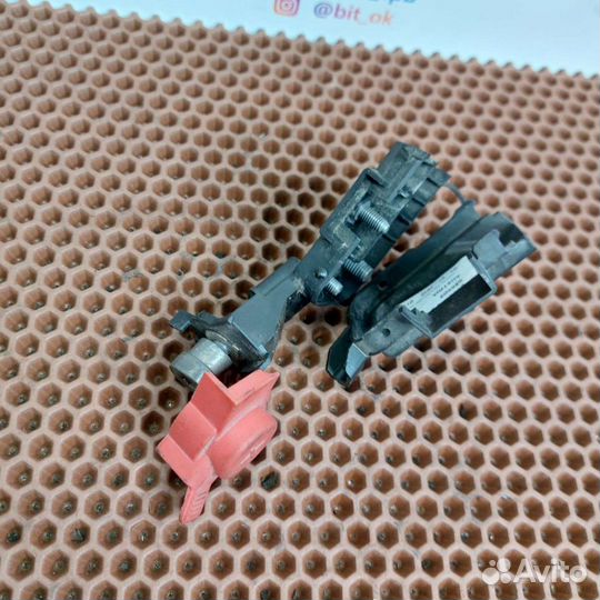 Вывод плюса аккумулятора клемма BMW f10 f07 f01