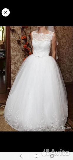 Свадебное платье