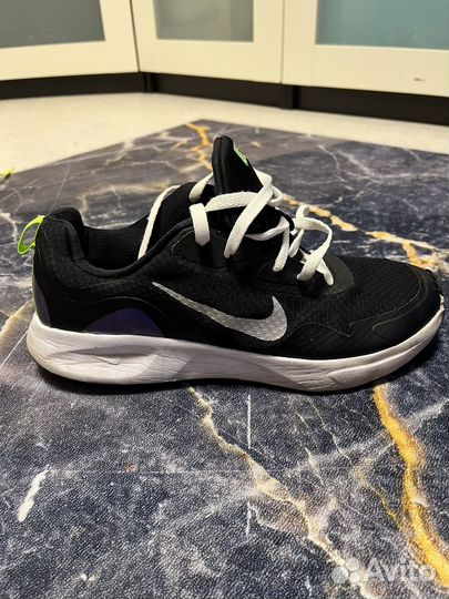 Кроссовки nike