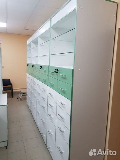 Шкаф рецептурный для аптеки