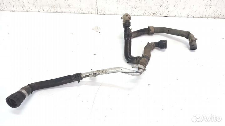 Патрубок системы охлождения Audi A6 c7 Quattro