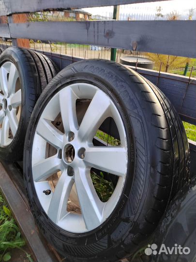 Резина на дисках летняя новая R 17