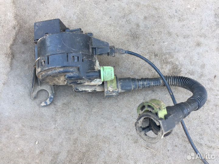 Клапан вентиляции топливного бака Ford Focus 1