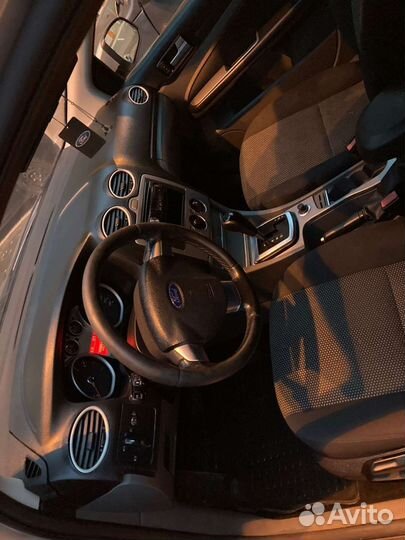 Ford Focus 1.6 AT, 2010, 144 000 км