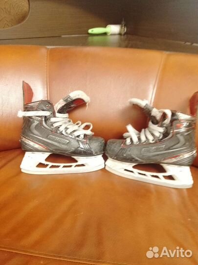 Хоккейные коньки bauer vapor