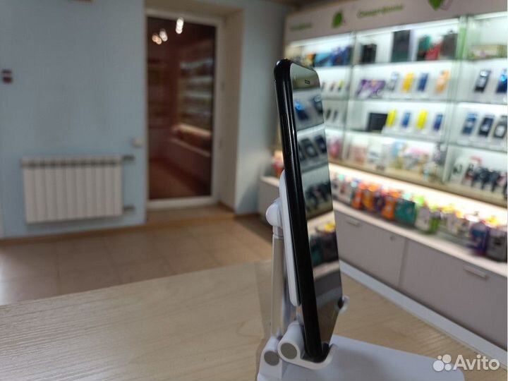 Смартфон Huawei Y6 Pro 3/32GB (черный)