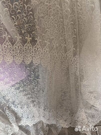 Отдам бесплатно тюль и ламбрекен