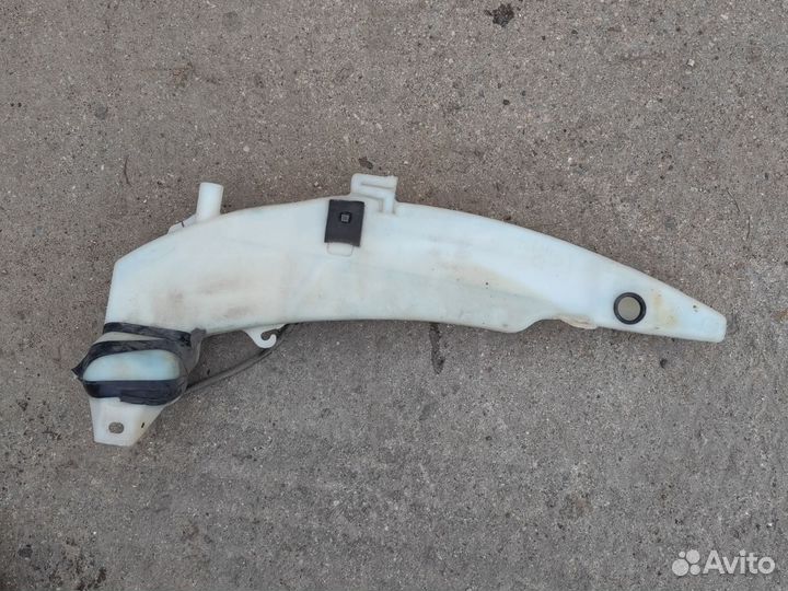 Бачок омывателя ford focus