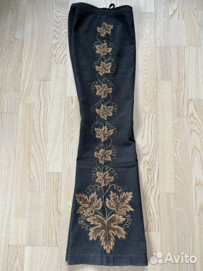 Костюм для девочки, девушки с вышивкой 26 размер