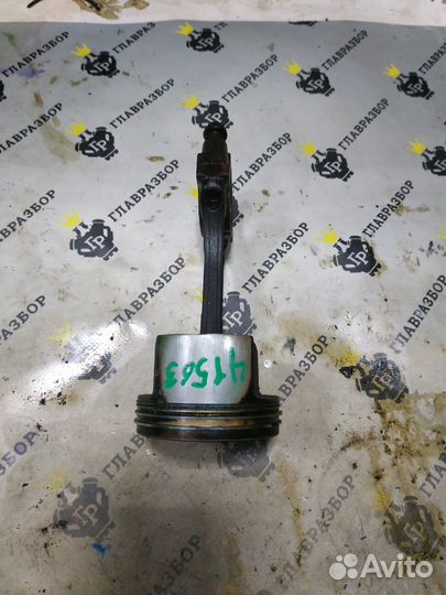 Поршень с шатуном Toyota Yaris 1SZ-FE 1.0 б/у