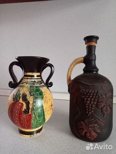 Вазы, кувшины, чайник, сувенирные кружечки