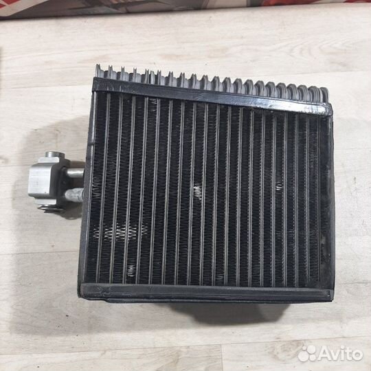 Радиатор кондиционера Porsche Cayenne 955/957 2006