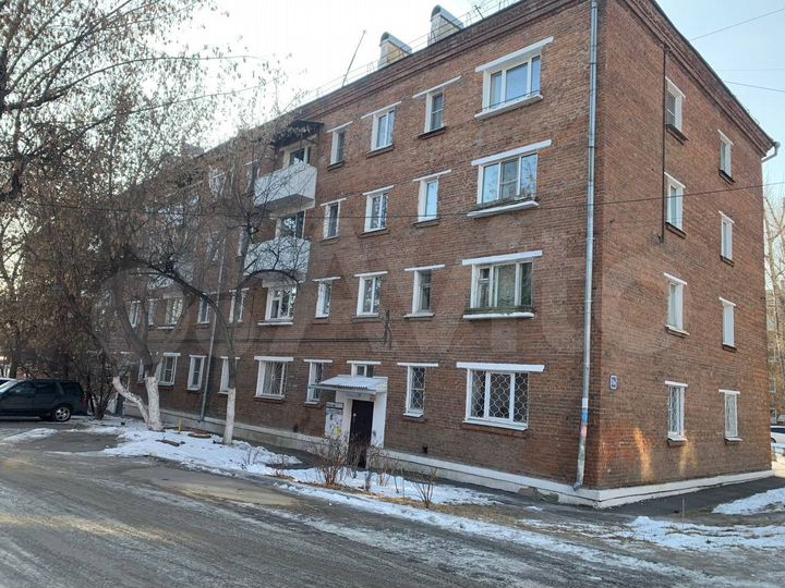 2-к. квартира, 42 м², 3/4 эт.