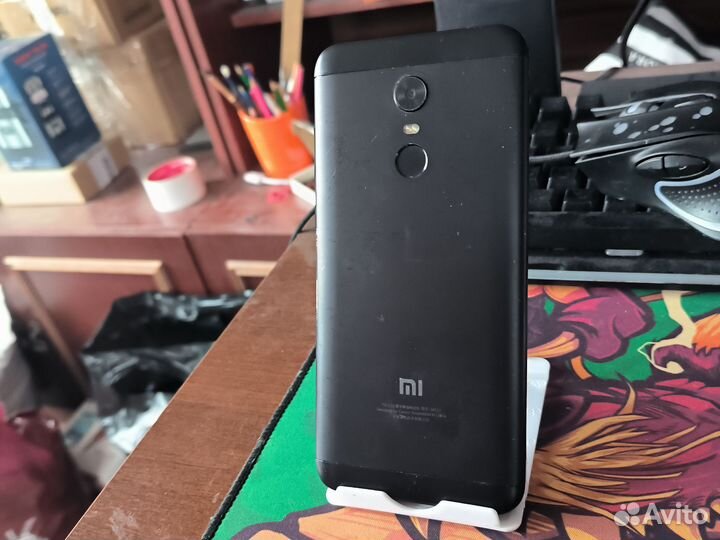 Xiaomi Redmi 5 Plus, 3/32 ГБ