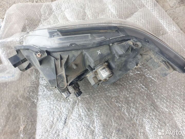 Lexus GX 460 фара правая