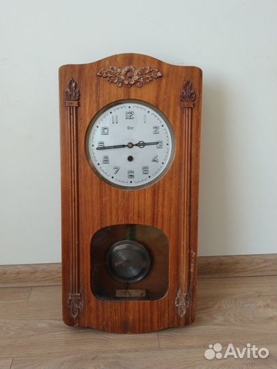 Часы настенные с маятником СССР