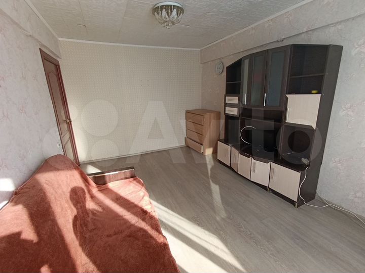 3-к. квартира, 56 м², 4/4 эт.