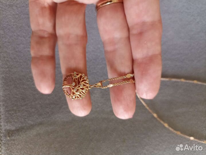 Цепочка с кулоном