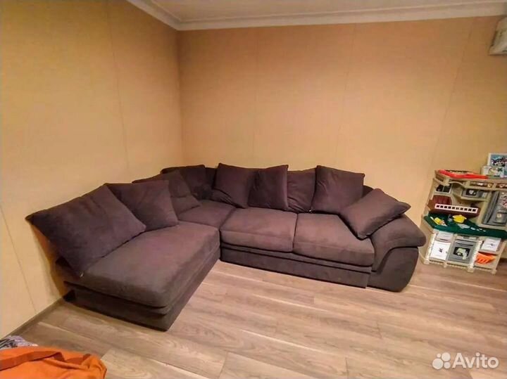 Ремонт и перетяжка мягкой мебели на дому