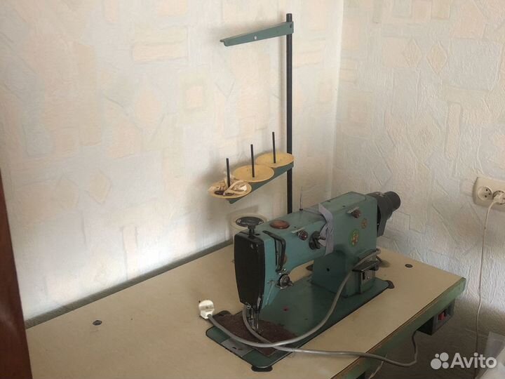 Машина Швейная промышленная класса 1022М