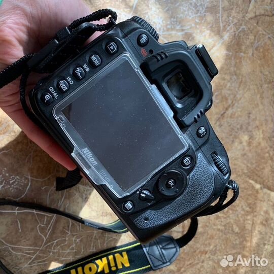 Продам Nikon D90