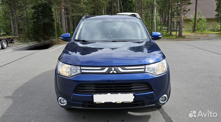 Mitsubishi Outlander 2.4 CVT, 2013, 156 100 км