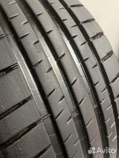 Michelin Pilot Sport 4 S 255/35 R22 99Y